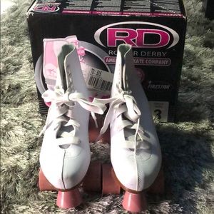 Roller Derby ~ Firestar Skates